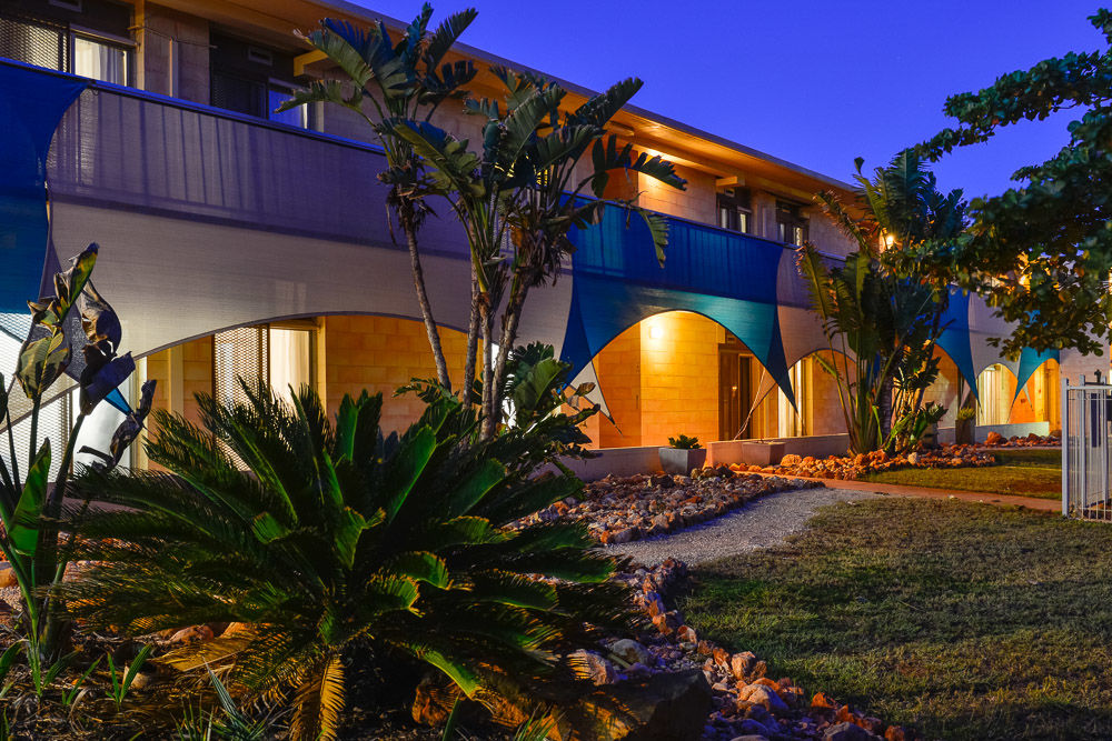 Sea Breeze Resort Эксмут Экстерьер фото
