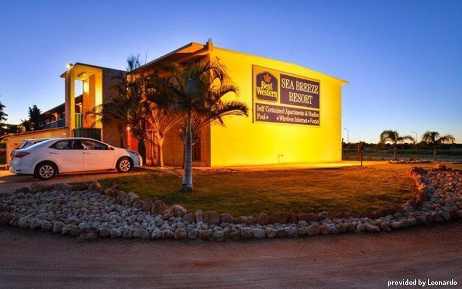 Sea Breeze Resort Эксмут Экстерьер фото