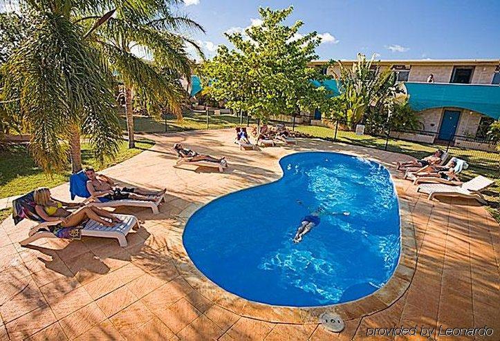 Sea Breeze Resort Эксмут Удобства фото